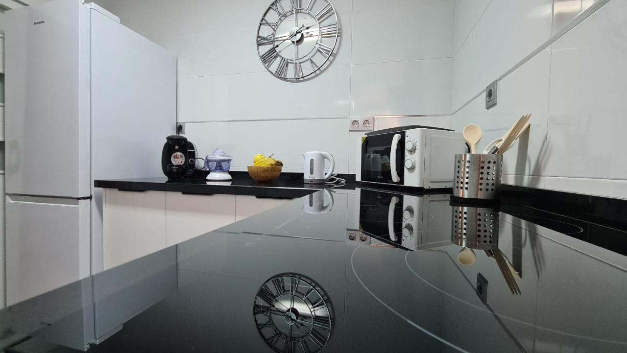 Appartement Vacacional Buyma - Parking Privado -Gratuito- à Málaga Extérieur photo